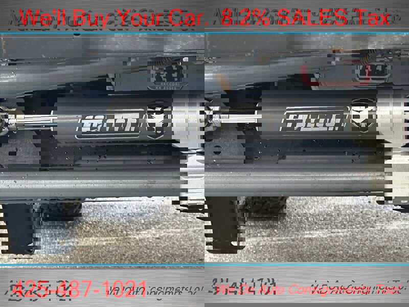 Used 2012 Jeep Wrangler Unlimited Rubicon w/ Connectivity Group image 38