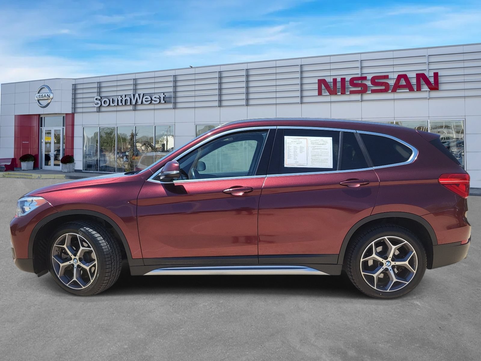 Used 2018 BMW X1 xDrive28i AWD/4WD image 8
