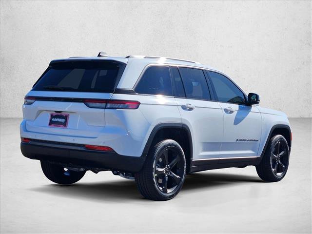 New 2026 Jeep Grand Cherokee Limited w/ Limited Altitude Package RWD image 2