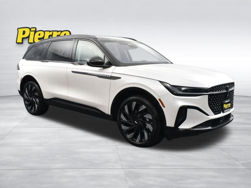 New 2026 Lincoln Nautilus Reserve image 3