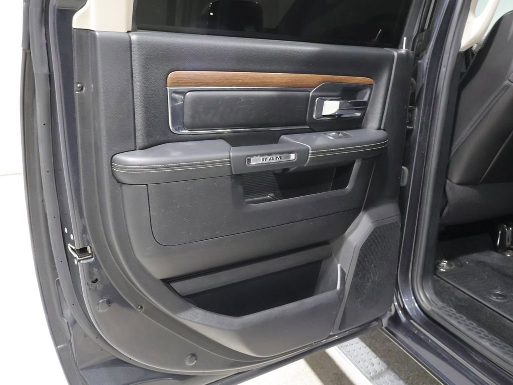 Used 2014 RAM 2500 Laramie AWD/4WD image 19