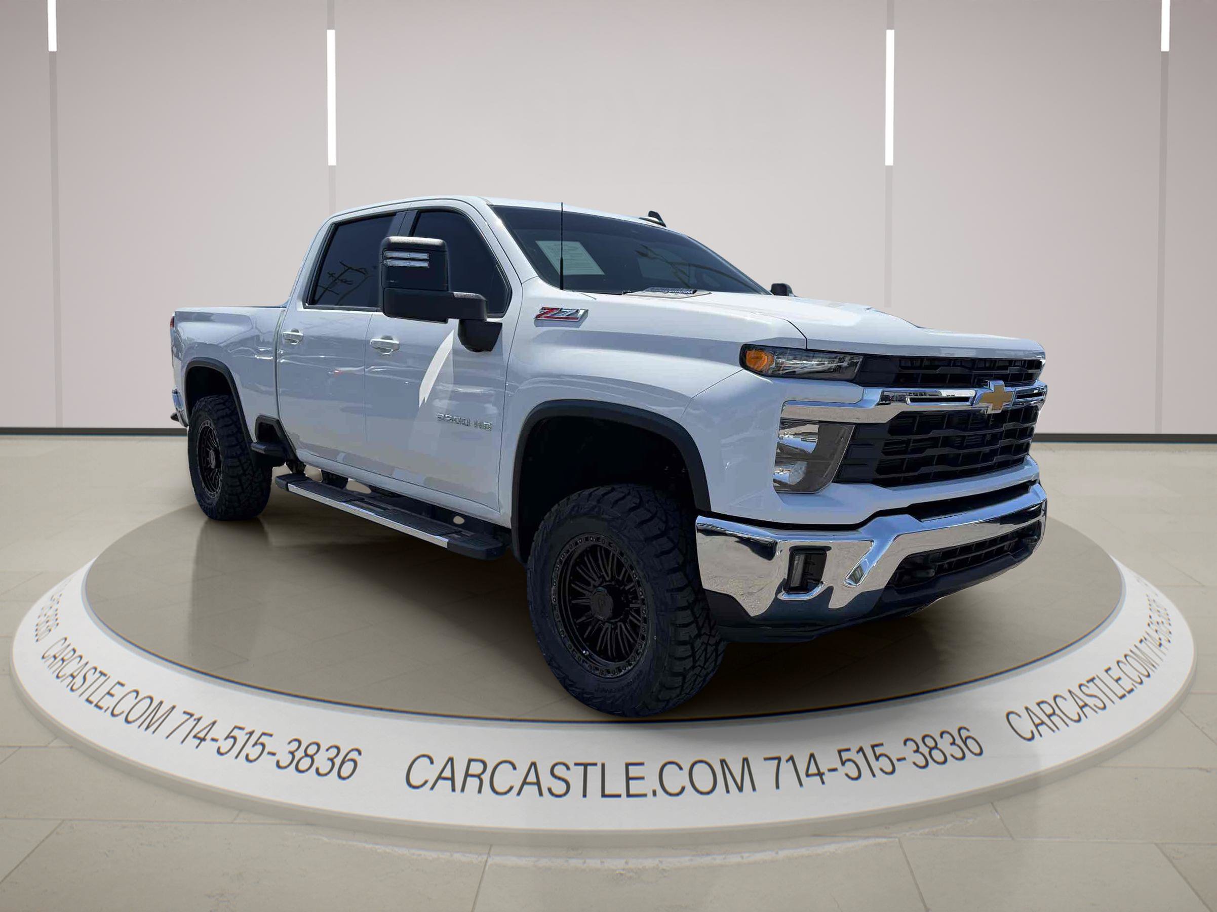 Used 2025 Chevrolet Silverado 2500 LT AWD/4WD image 7