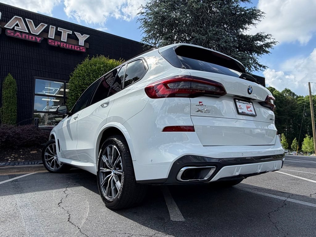 Used 2022 BMW X5 xDrive40i w/ M Sport Package AWD/4WD image 20