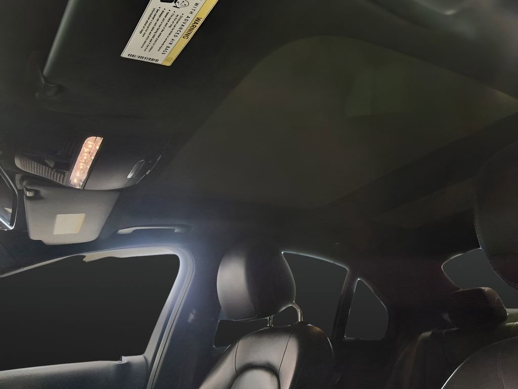 Used 2018 Mercedes-Benz C 300 4MATIC Sedan w/ Premium Package image 17