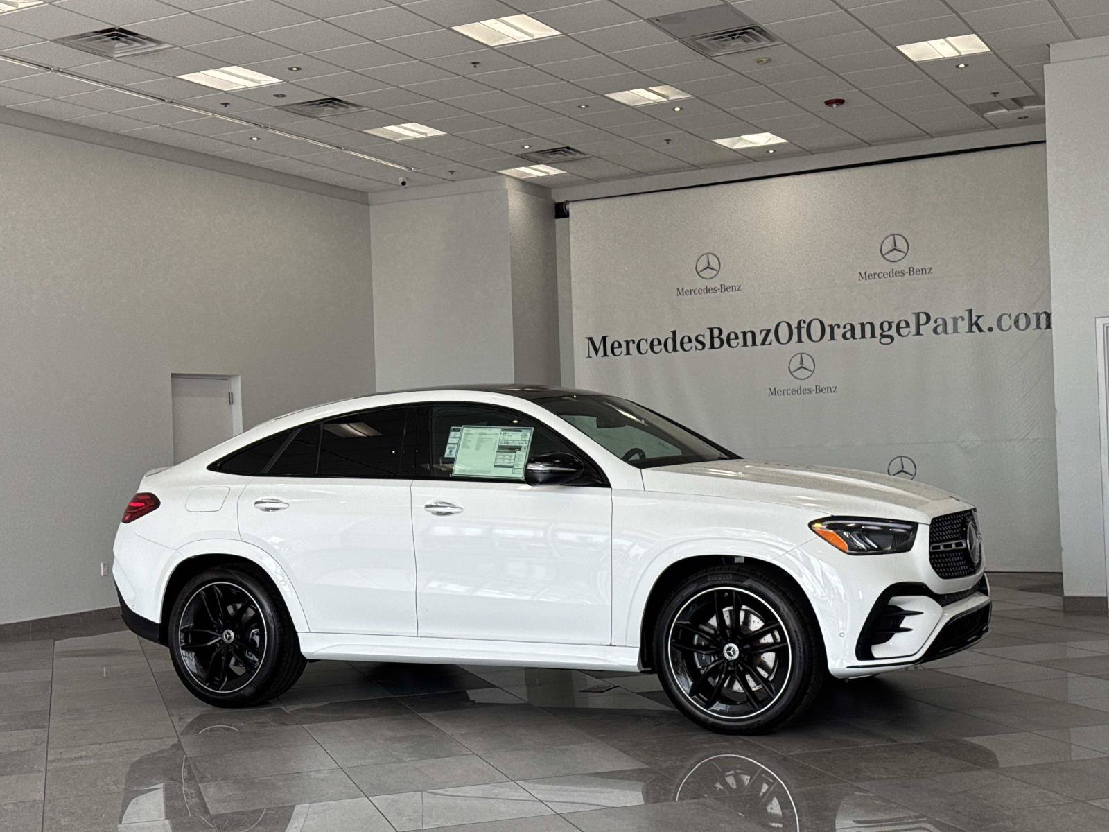 New 2026 Mercedes-Benz GLE 450 4MATIC Coupe image 2