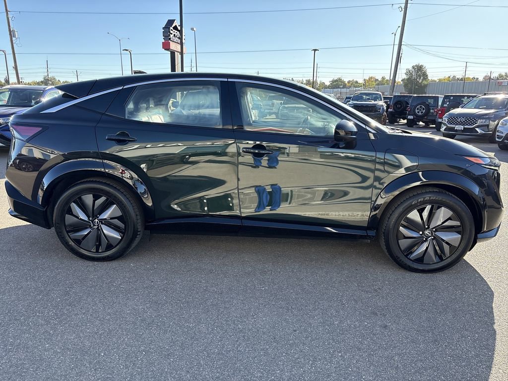 Used 2024 Nissan Ariya FWD image 6
