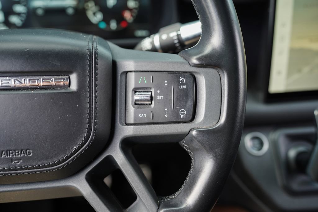 Used 2022 Land Rover Defender 110 X image 29