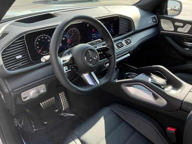 New 2026 Mercedes-Benz GLS 580 4MATIC image 4