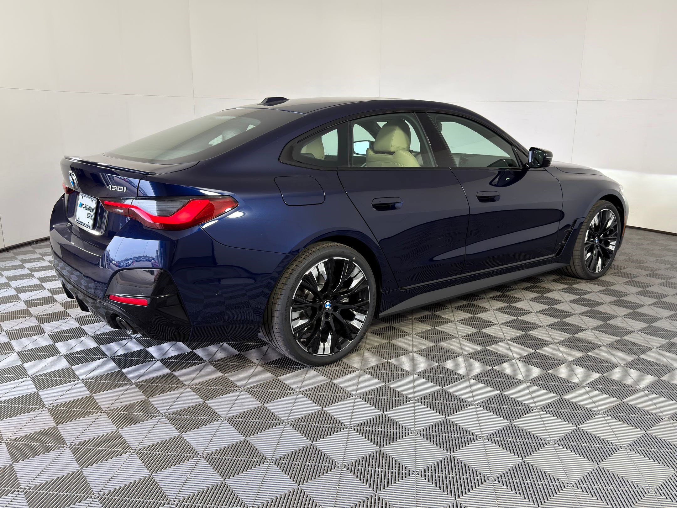 New 2026 BMW 430i w/ M Sport Package image 7