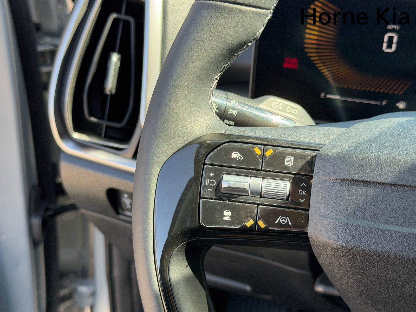 New 2026 Kia Sorento LX FWD image 14