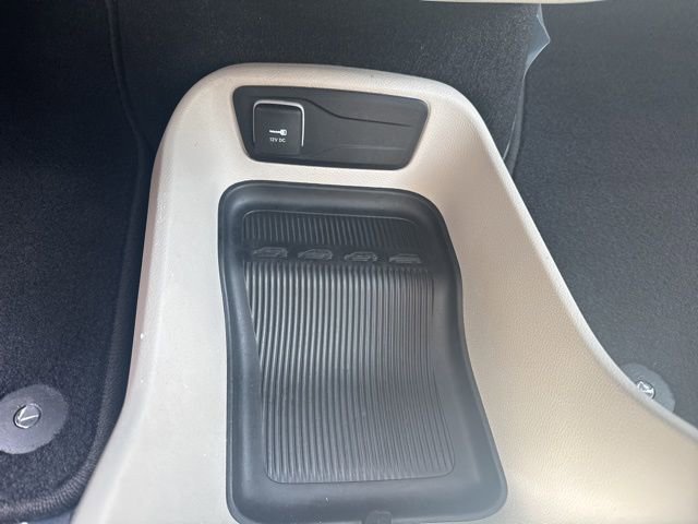 Used 2018 Chrysler Pacifica L image 23