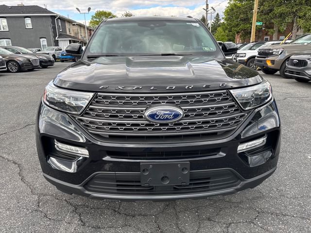 Used 2023 Ford Explorer XLT w/ Equipment Group 202A AWD/4WD image 8