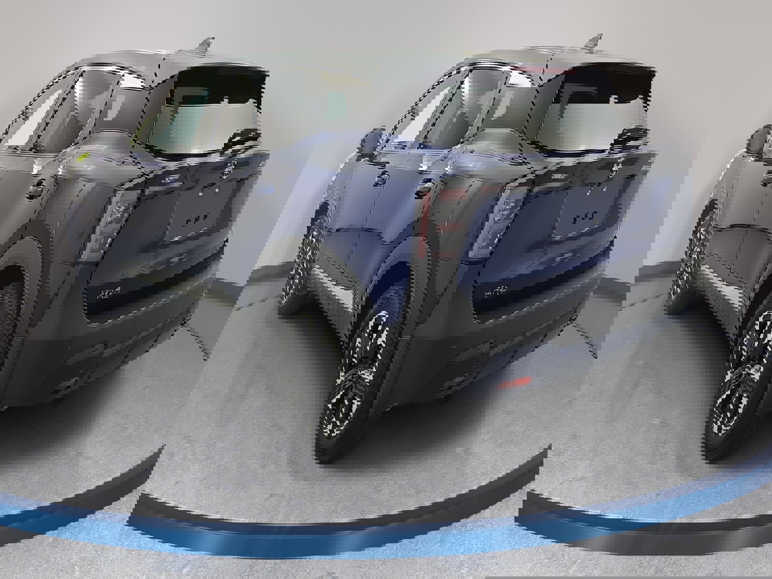 Certified 2025 Nissan Kicks SV image 7