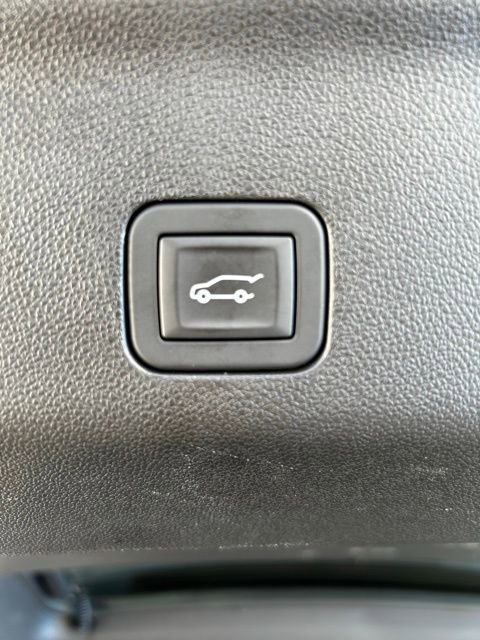 Certified 2025 Chevrolet Tahoe Z71 image 22