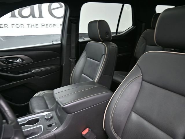 Used 2023 Chevrolet Traverse Premier image 16