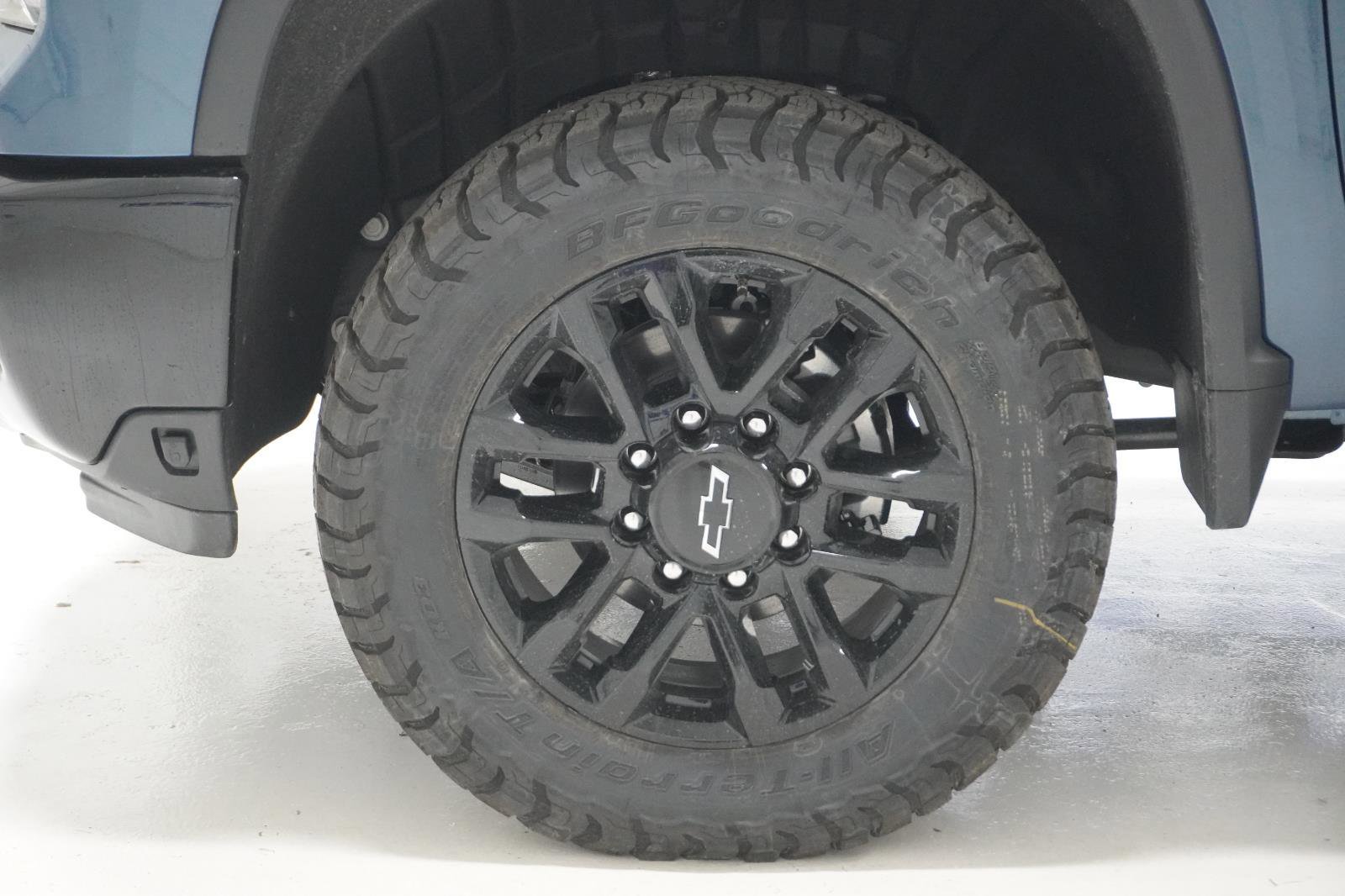 New 2026 Chevrolet Silverado 2500 LT w/ Trail Boss Package image 9