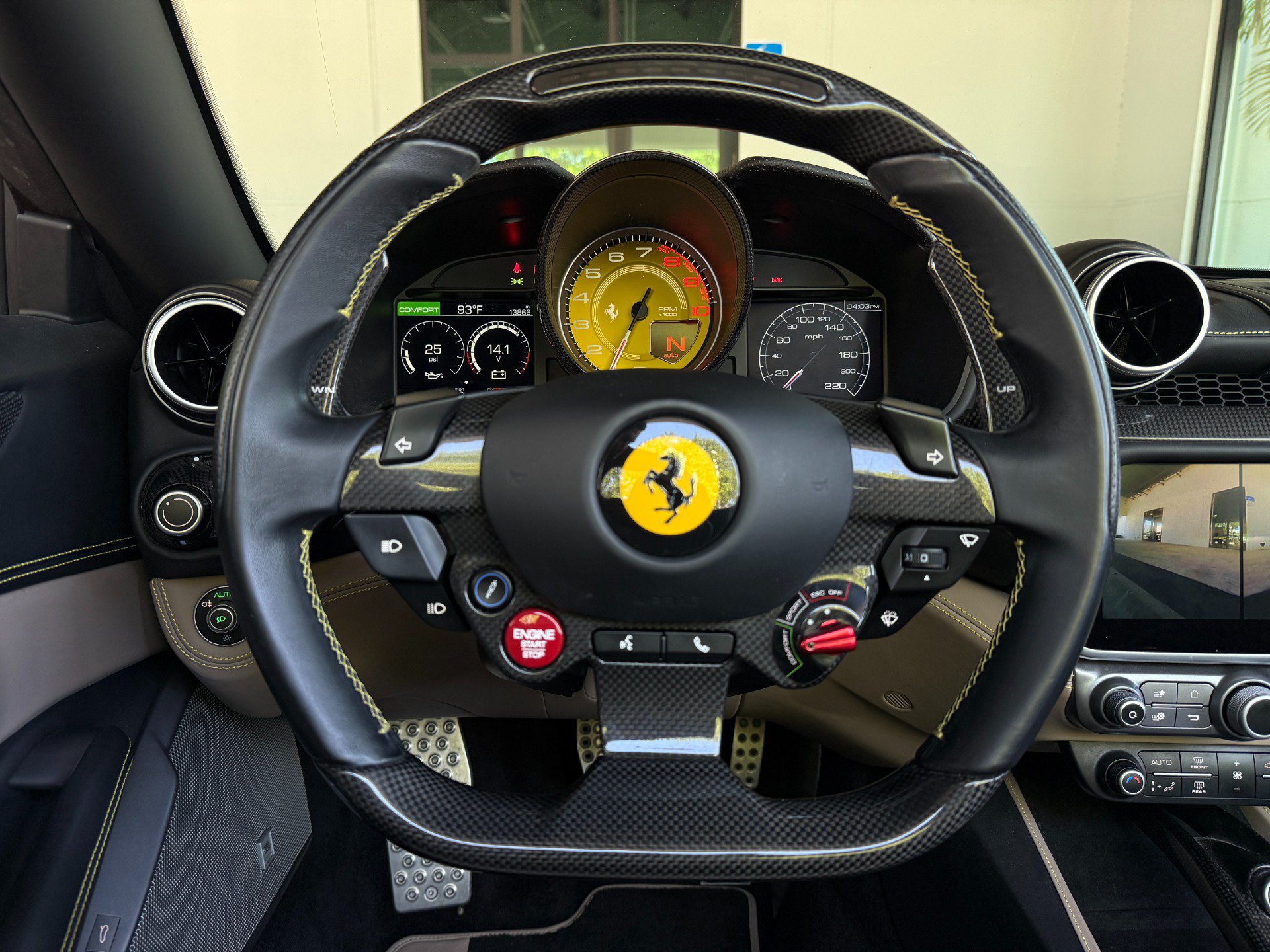 Used 2019 Ferrari Portofino RWD image 43