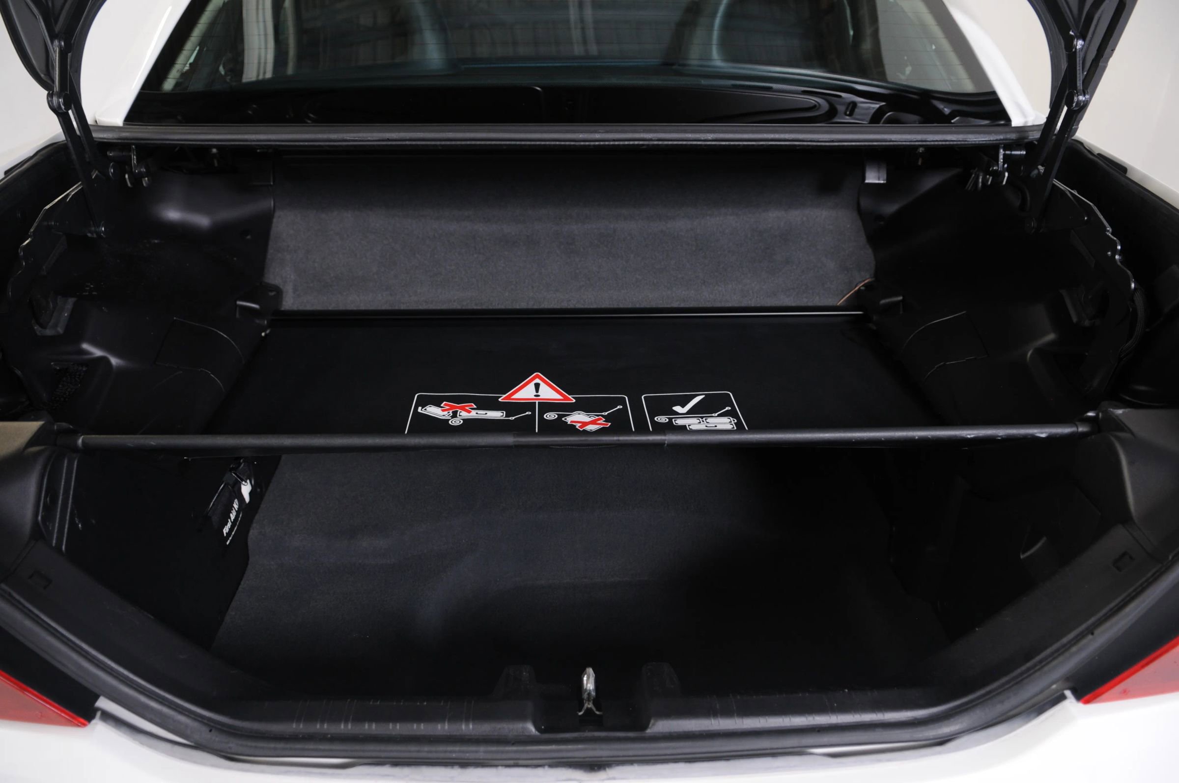 Used 2002 Mercedes-Benz SLK 320 image 21