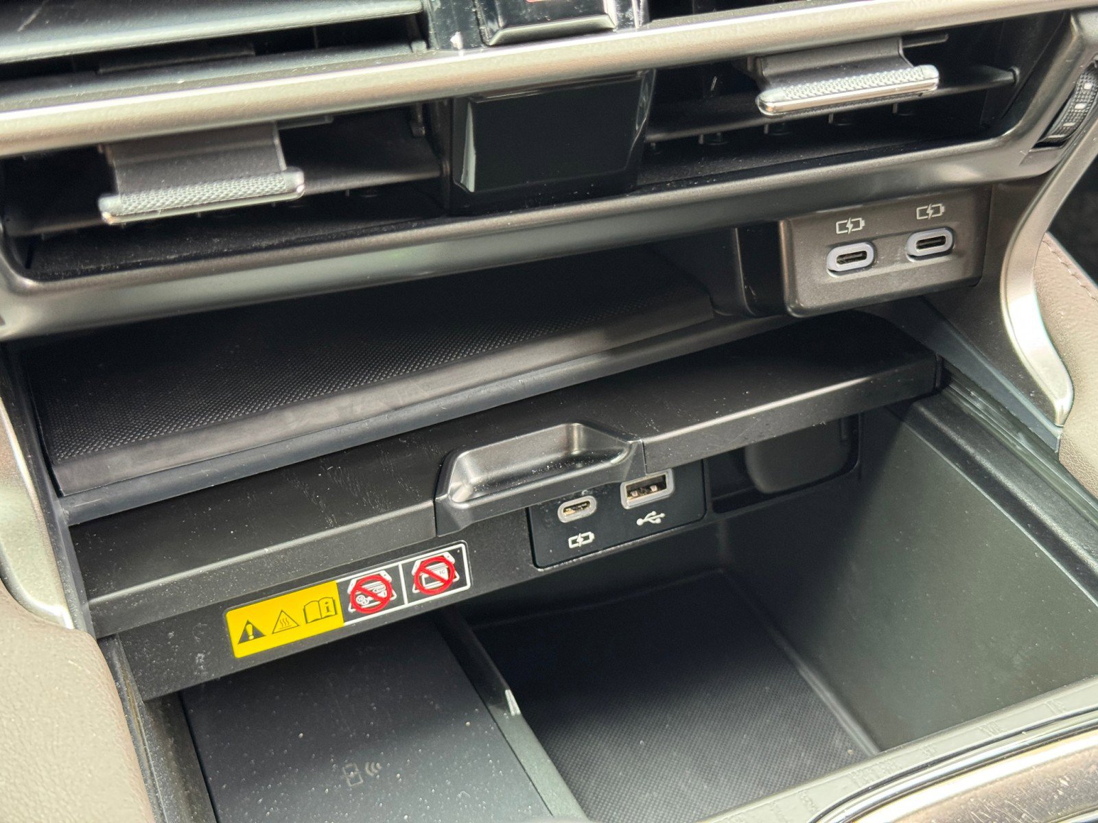 Used 2023 Lexus RX 350 w/ Luxury Package image 31