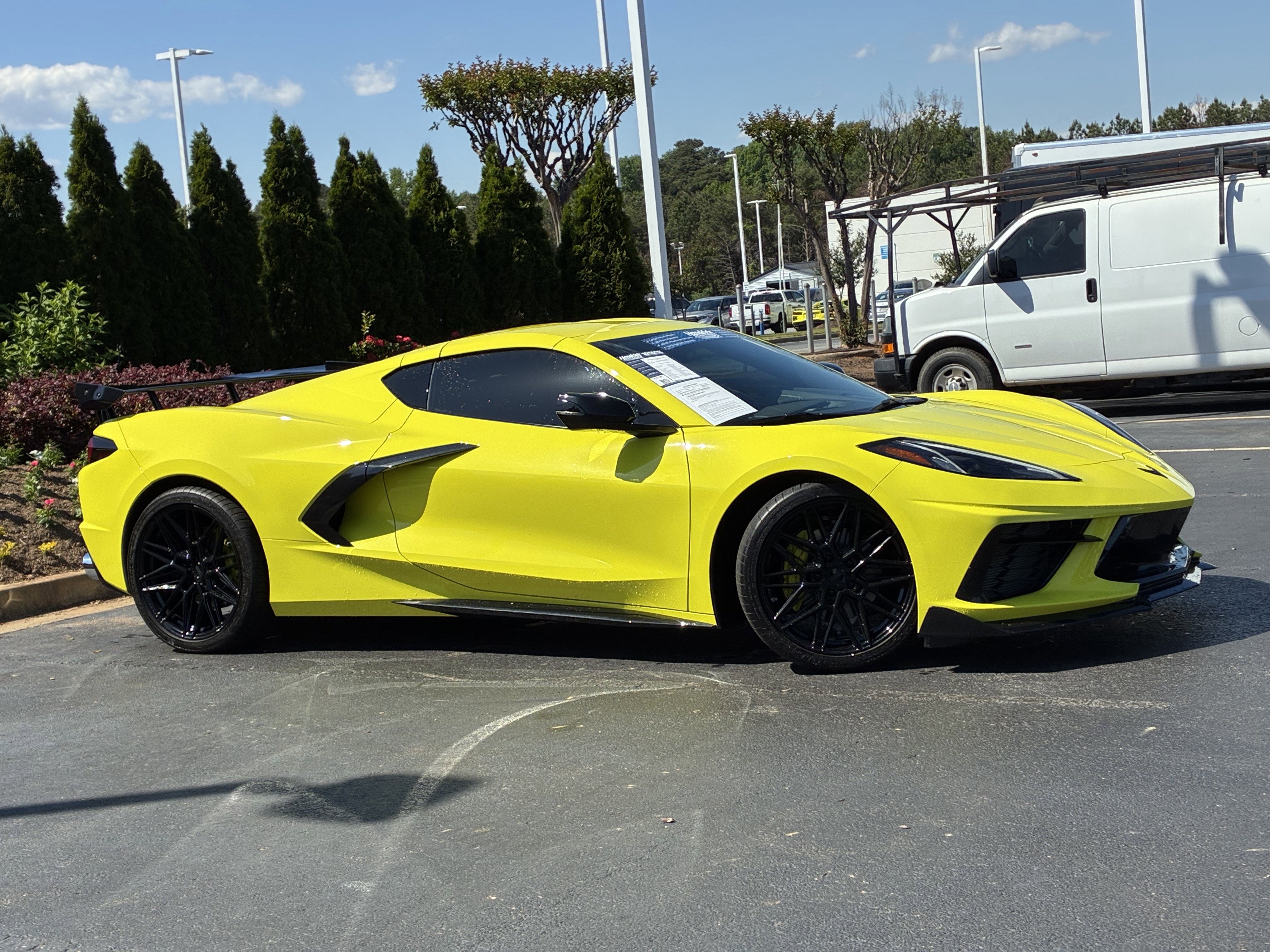 Used 2023 Chevrolet Corvette Stingray Preferred Cpe w/ 2LT RWD image 3