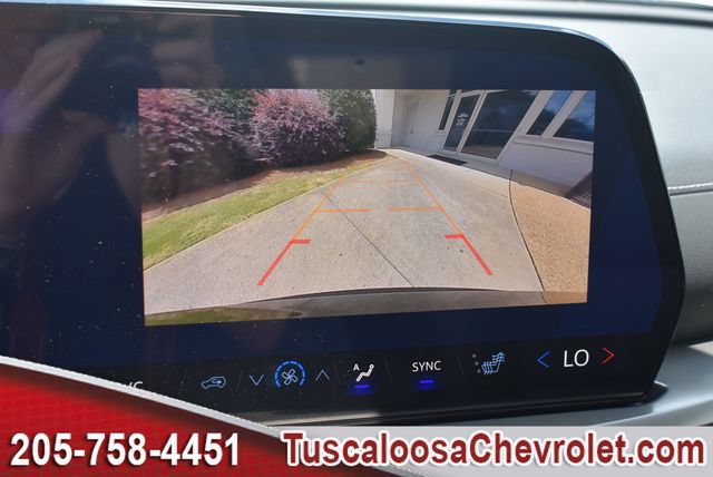 New 2026 Chevrolet Traverse LT w/ LPO, Floor Liner Package FWD image 30