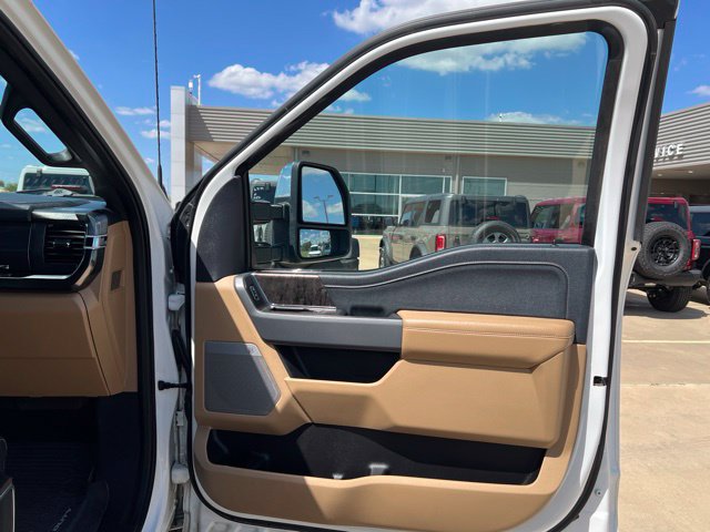 Certified 2024 Ford F350 Lariat w/ Chrome Package AWD/4WD image 26