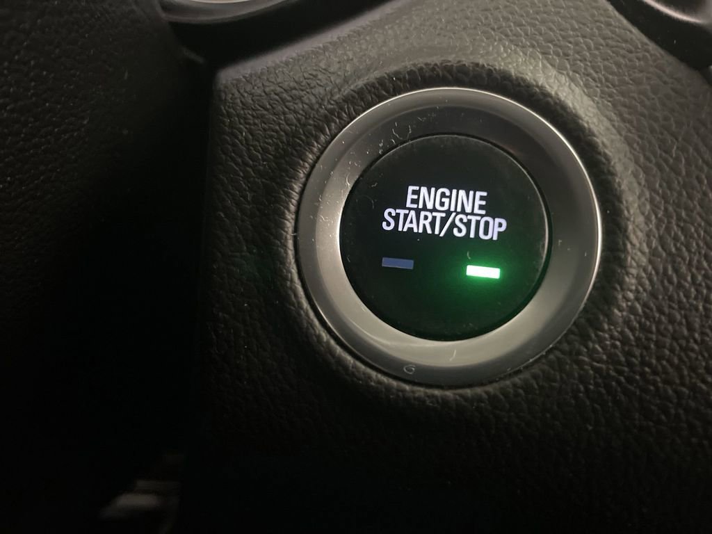 Used 2020 Buick Envision Essence FWD image 11