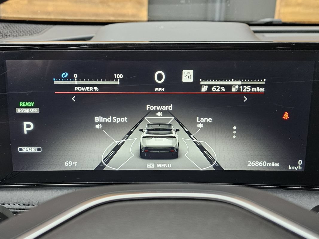 Used 2023 Nissan Ariya FWD image 20