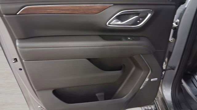 Used 2022 Chevrolet Suburban High Country image 24