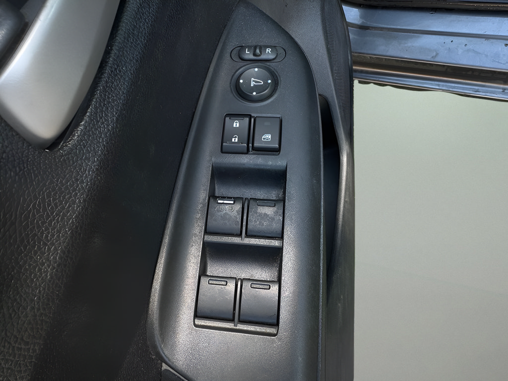 Used 2015 Honda Fit LX image 15