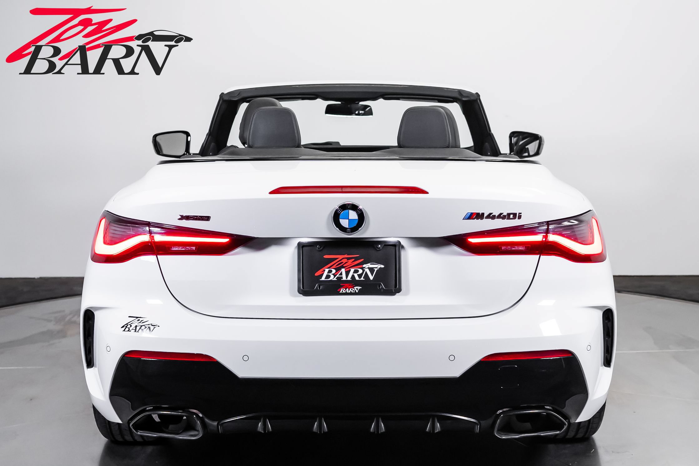 Used 2024 BMW 440i xDrive Convertible w/ Premium Package AWD/4WD image 4