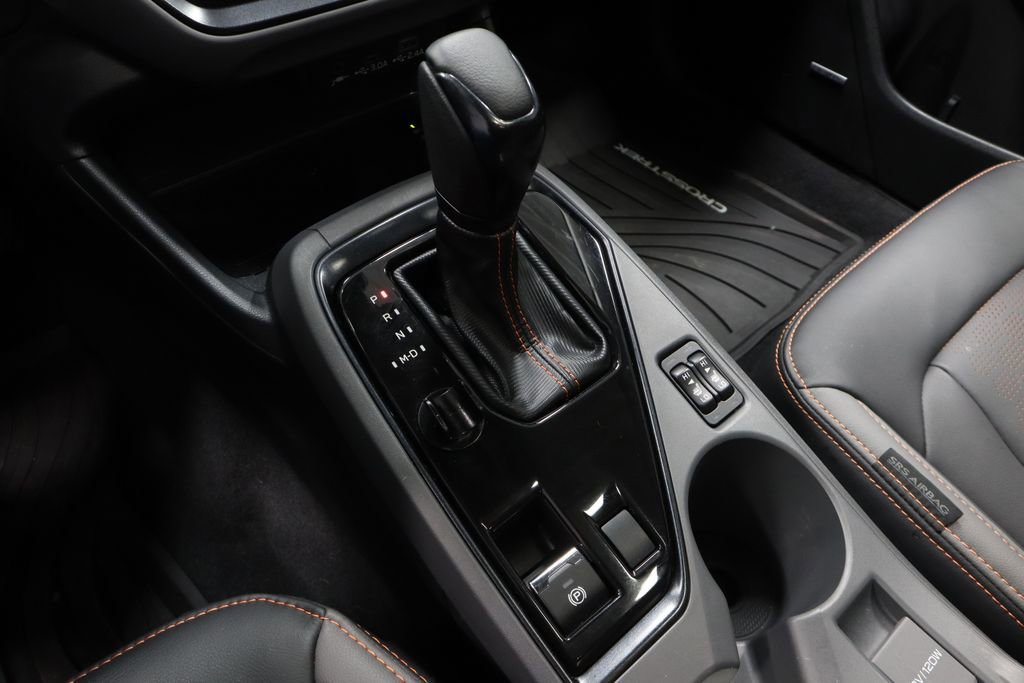 Used 2025 Subaru Crosstrek 2.5i Limited w/ Crosstrek Mirror Package image 34