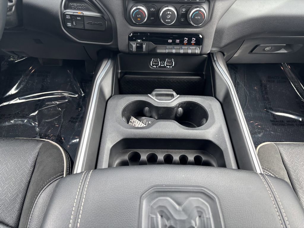 Used 2022 RAM 2500 Laramie w/ Night Edition AWD/4WD image 22