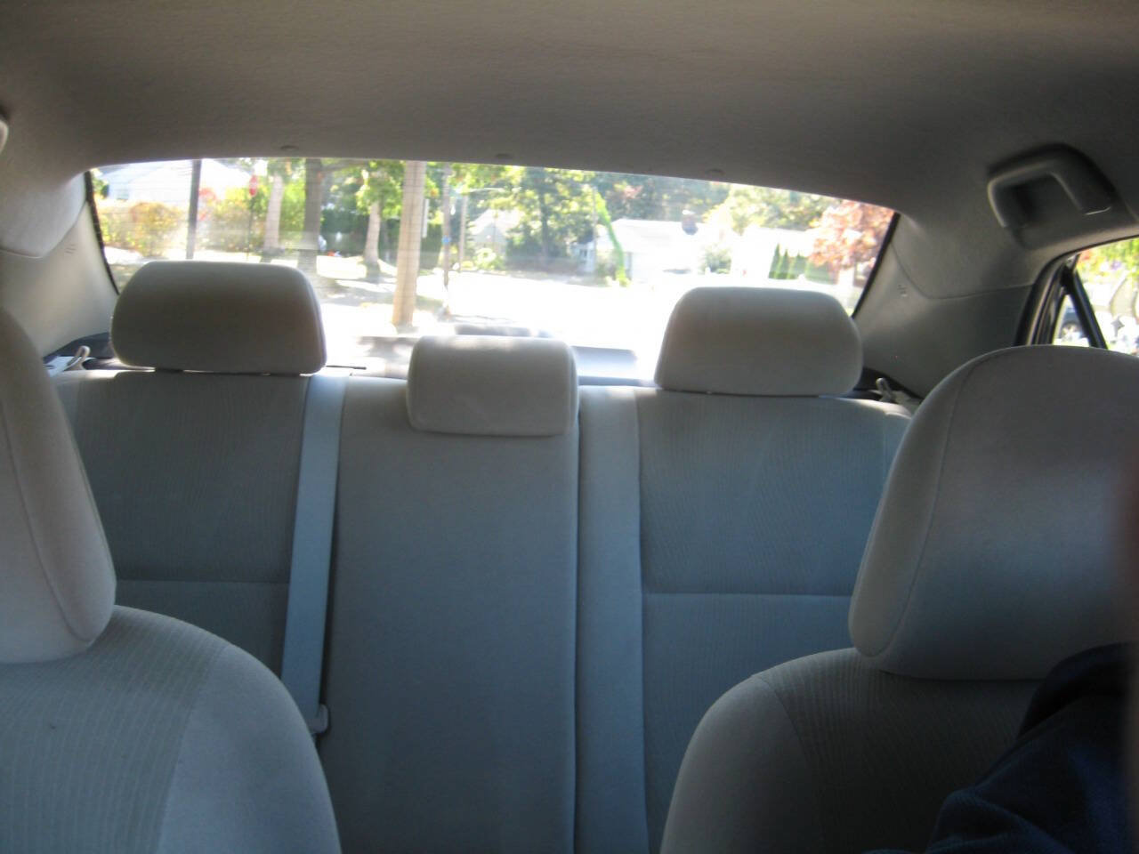 Used 2013 Toyota Corolla LE FWD image 24