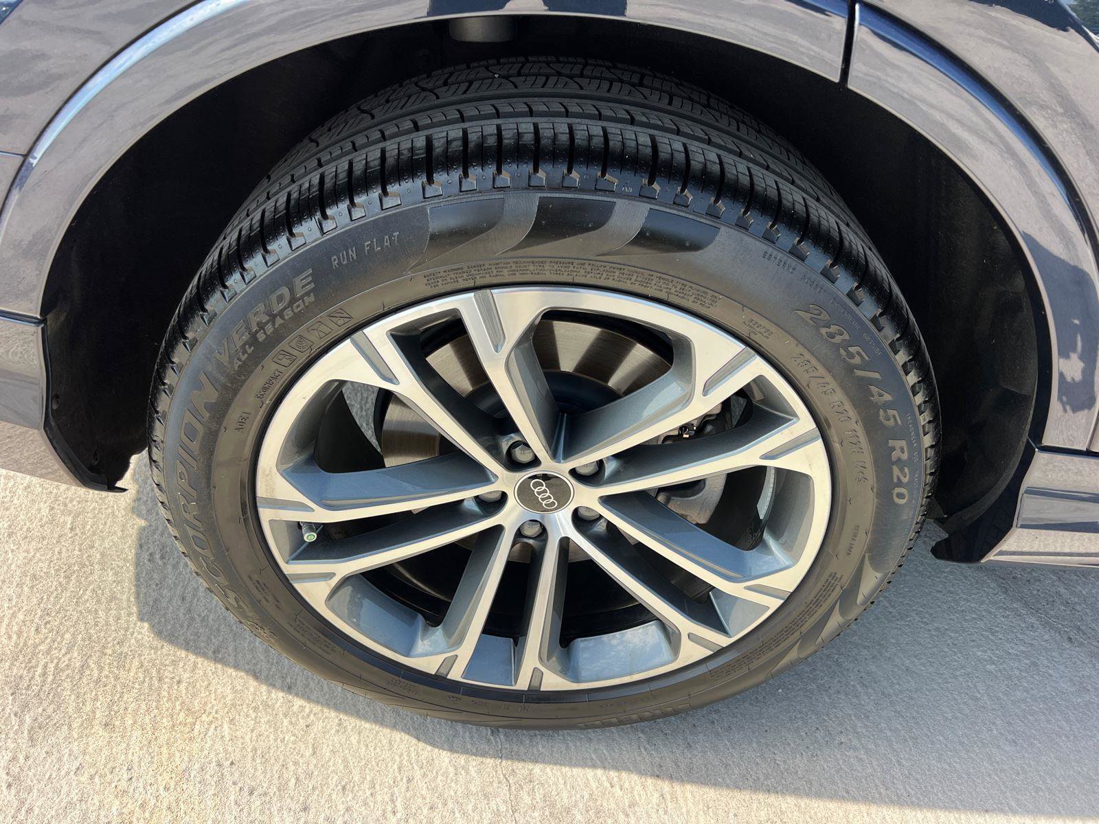 Certified 2025 Audi Q7 2.0T Premium Plus w/ Premium Plus Package AWD/4WD image 17