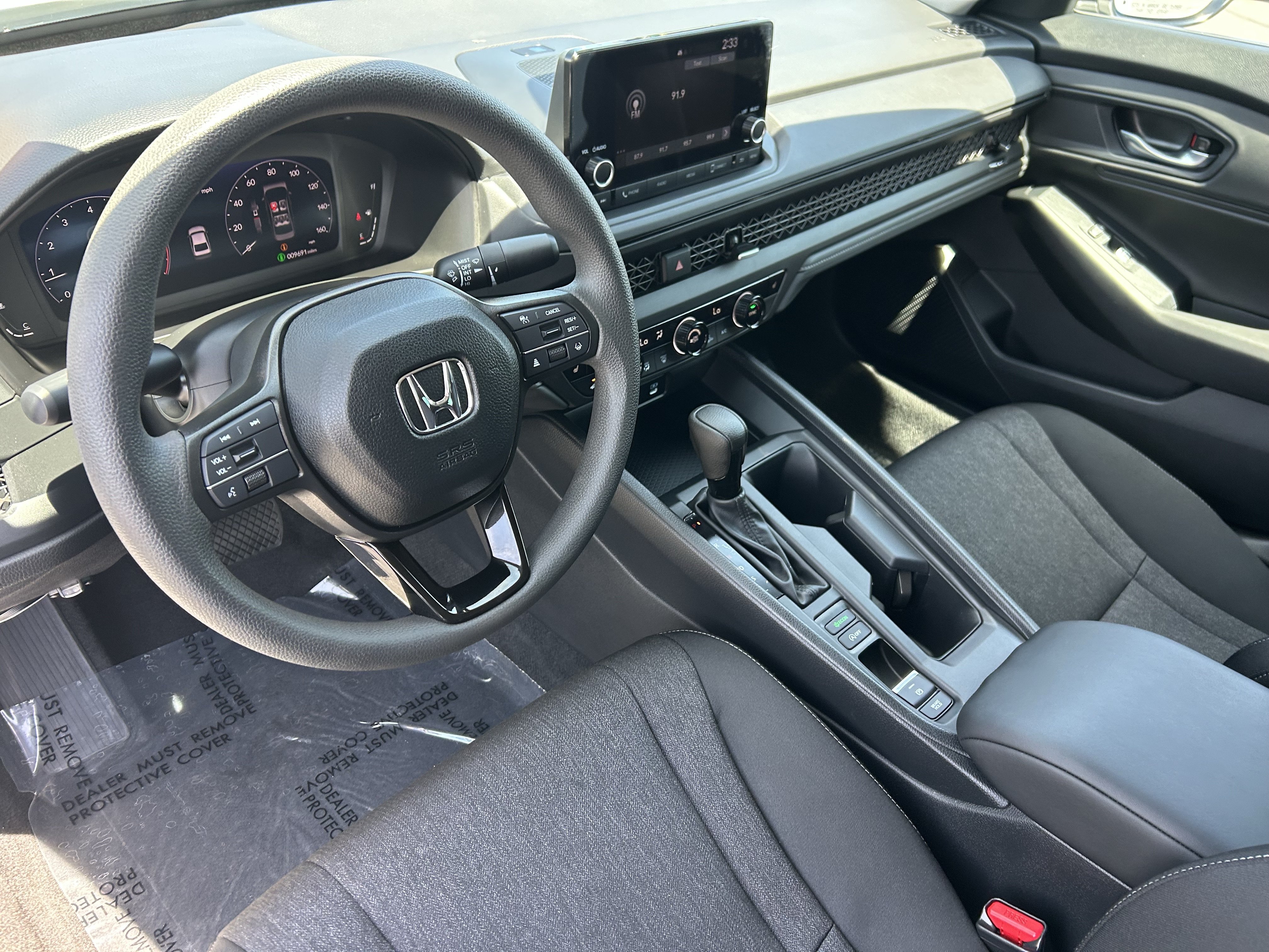 Certified 2025 Honda Accord SE image 17