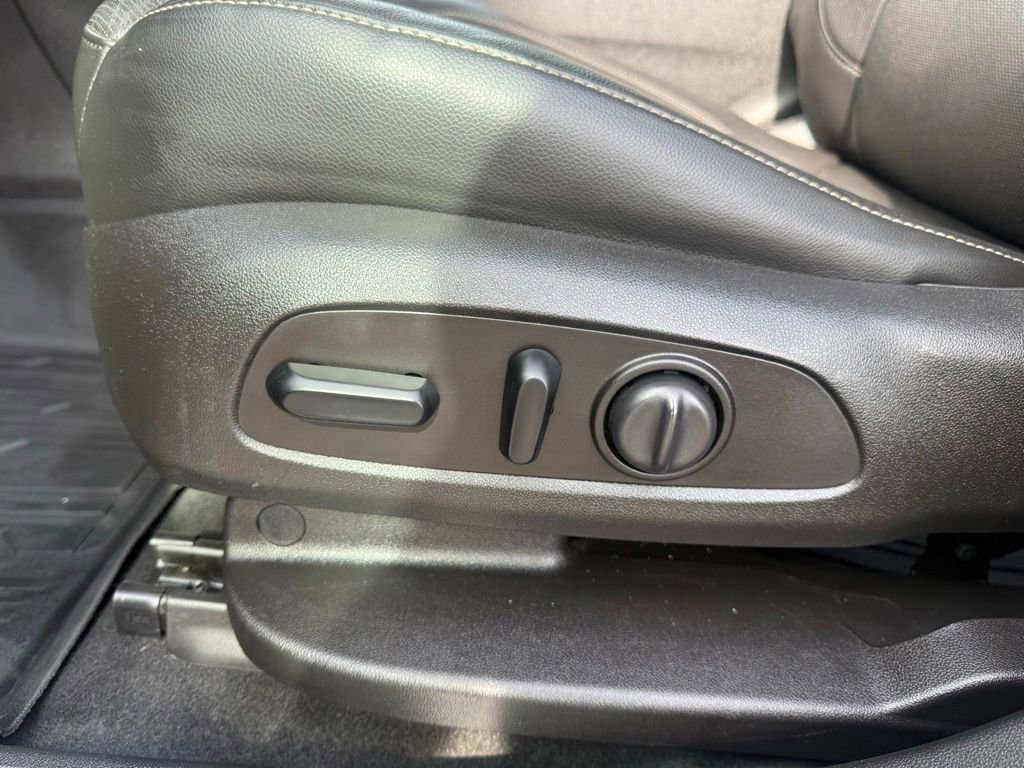 Used 2019 GMC Acadia SLT FWD image 12
