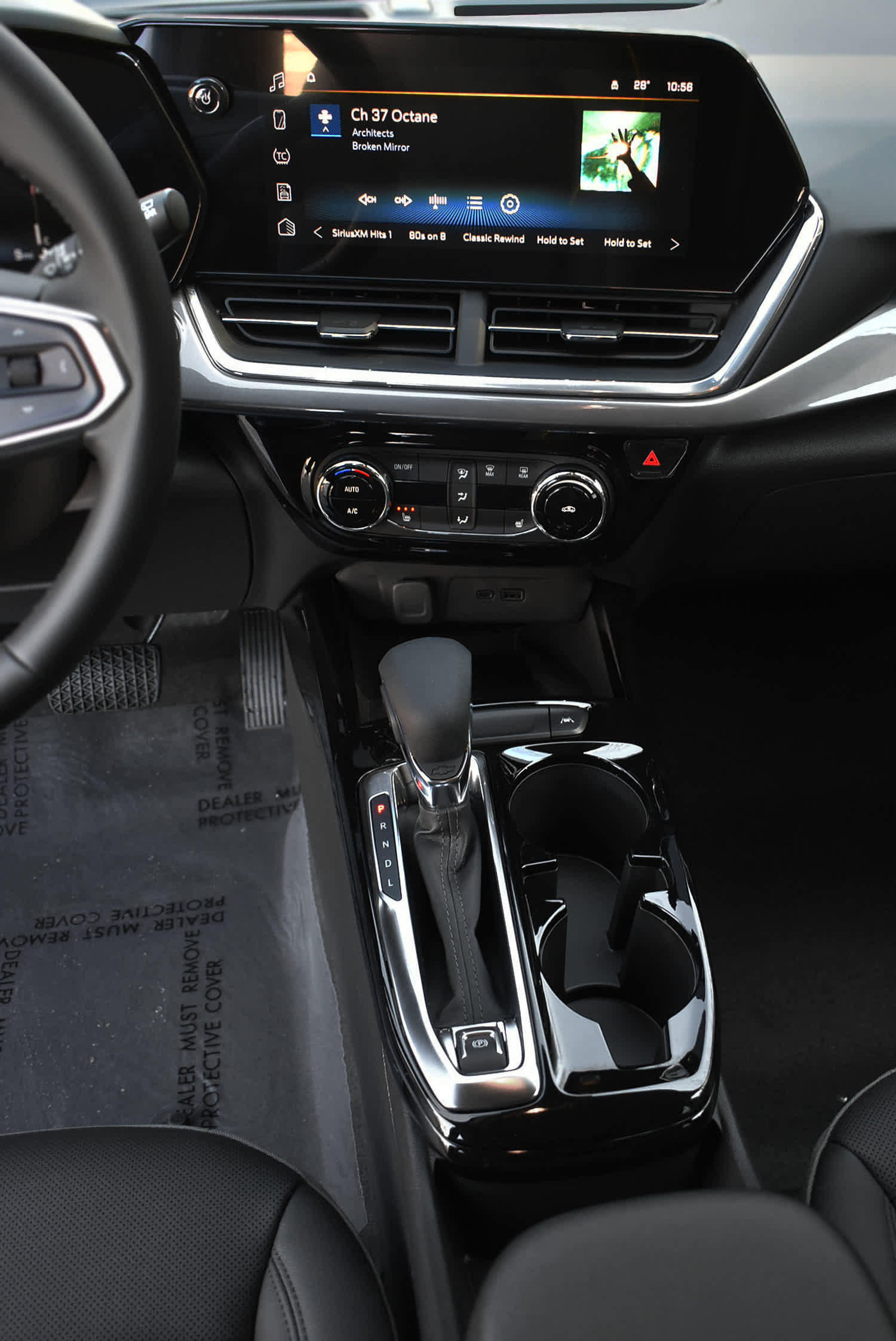 New 2026 Chevrolet Trax ACTIV w/ Sunroof Package image 16