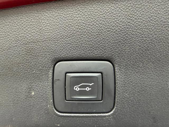 Used 2022 Chevrolet TrailBlazer RS w/ Sun and Liftgate Package AWD/4WD image 16