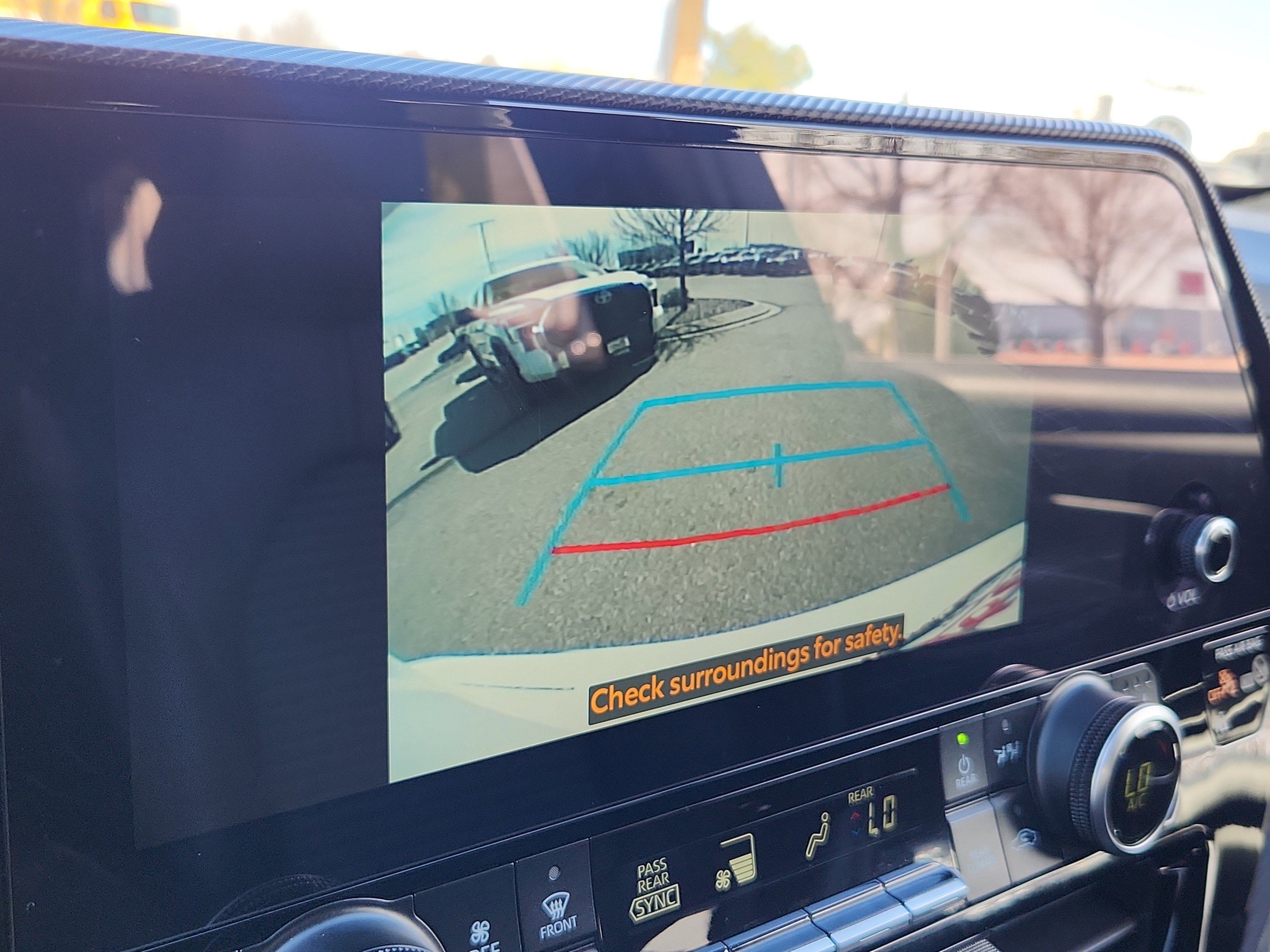 Certified 2025 Toyota Highlander XSE image 21