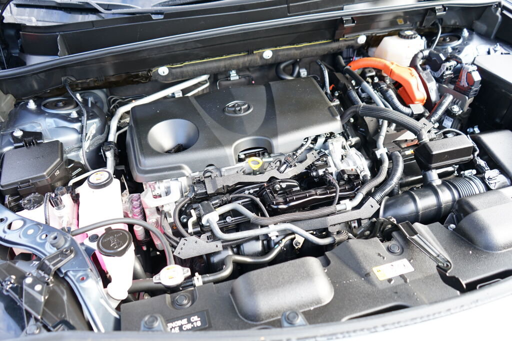 Used 2021 Toyota Venza LE image 13