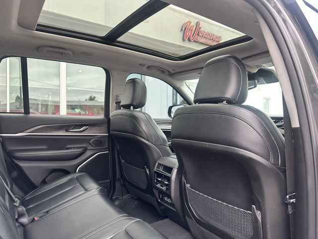 Used 2024 Jeep Grand Cherokee Limited 4xe AWD/4WD image 14