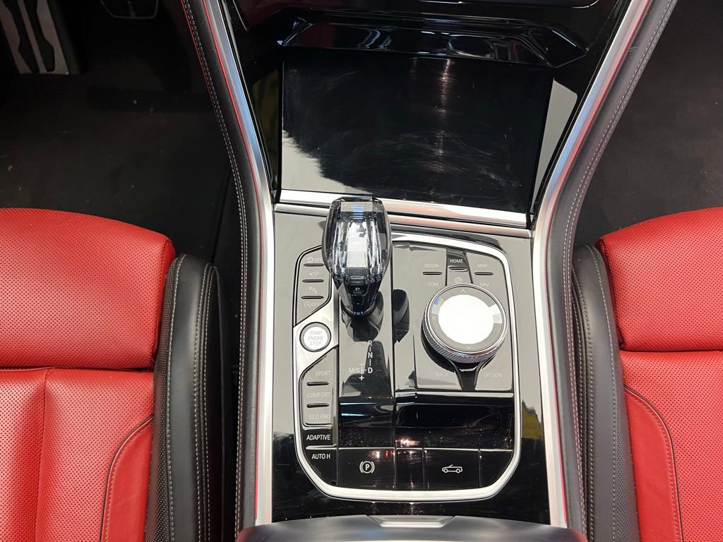 Used 2021 BMW 840i Convertible w/ M Sport Package image 15