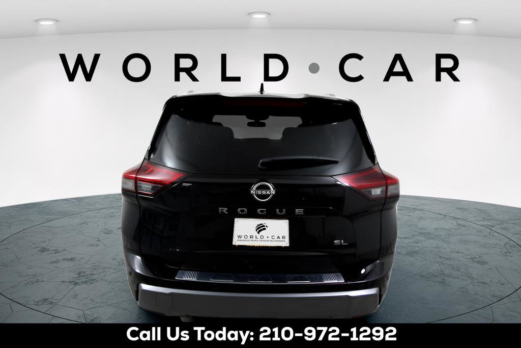 Used 2024 Nissan Rogue SL w/ SL Premium Package image 6