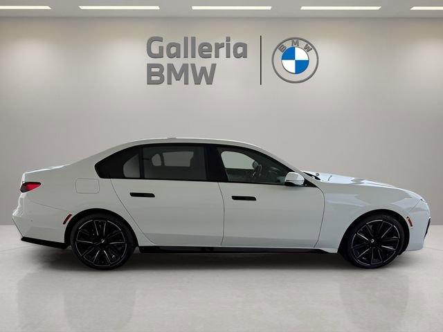Certified 2024 BMW 740i image 7