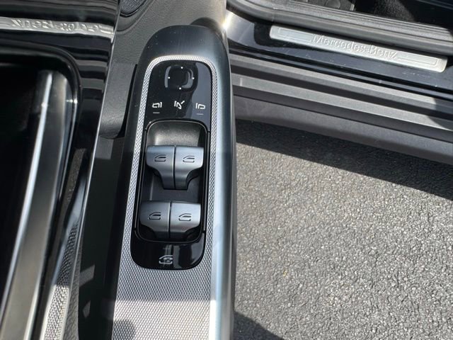 Used 2026 Mercedes-Benz GLC 300 4MATIC image 21