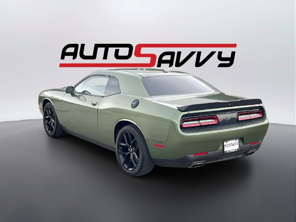 Used 2022 Dodge Challenger SXT w/ Blacktop Package RWD image 5