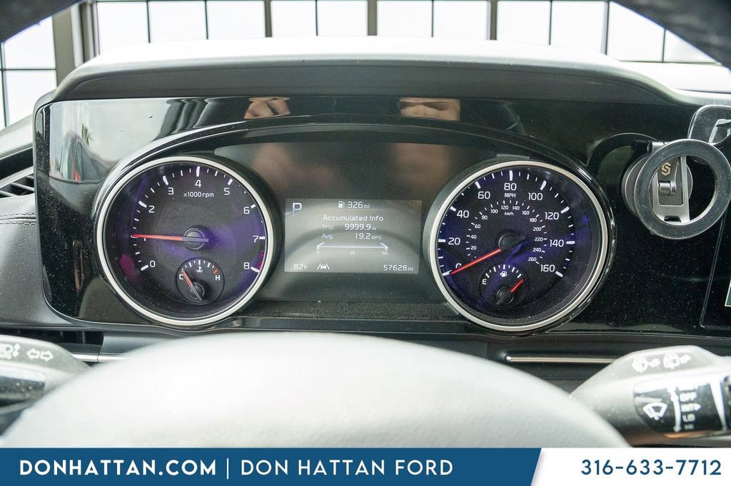 Used 2022 Kia Carnival SX FWD image 6