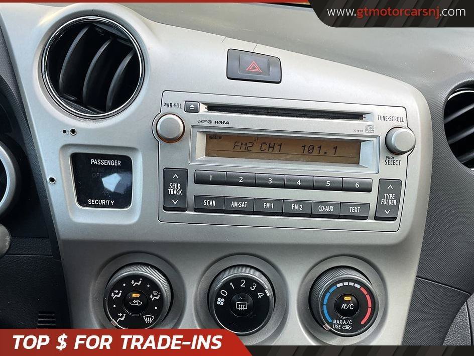 Used 2012 Toyota Matrix L FWD image 11