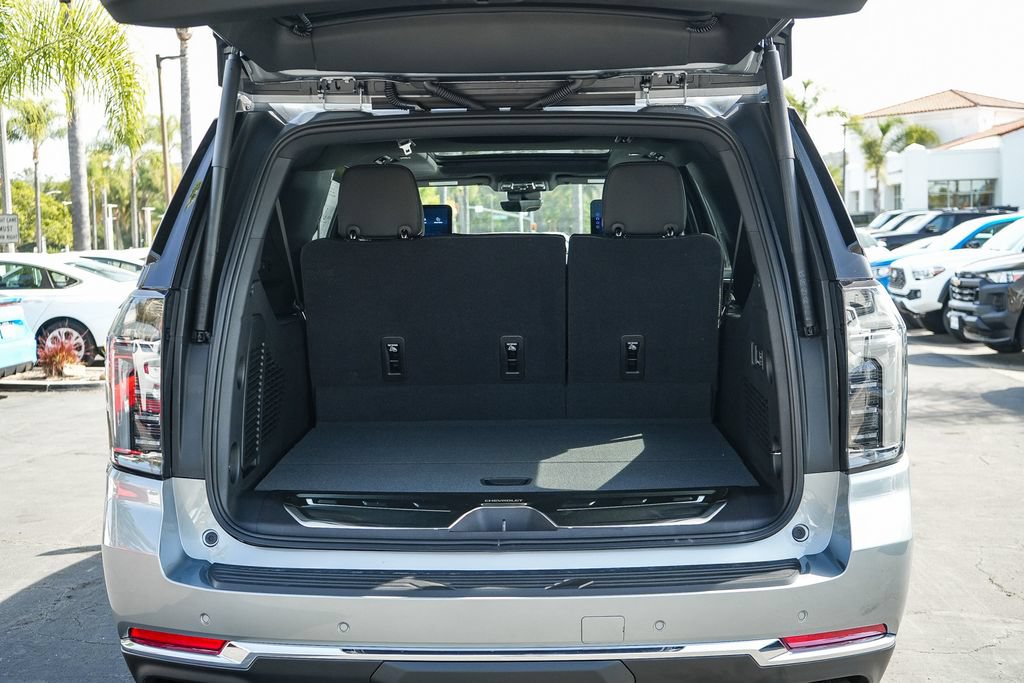 New 2026 Chevrolet Suburban Premier AWD/4WD image 26